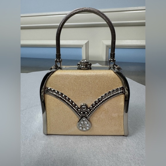 Source Unknown Handbags - Y2K Cream and Silver glitter evening bag